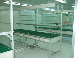 帶抽屜工作臺(tái)